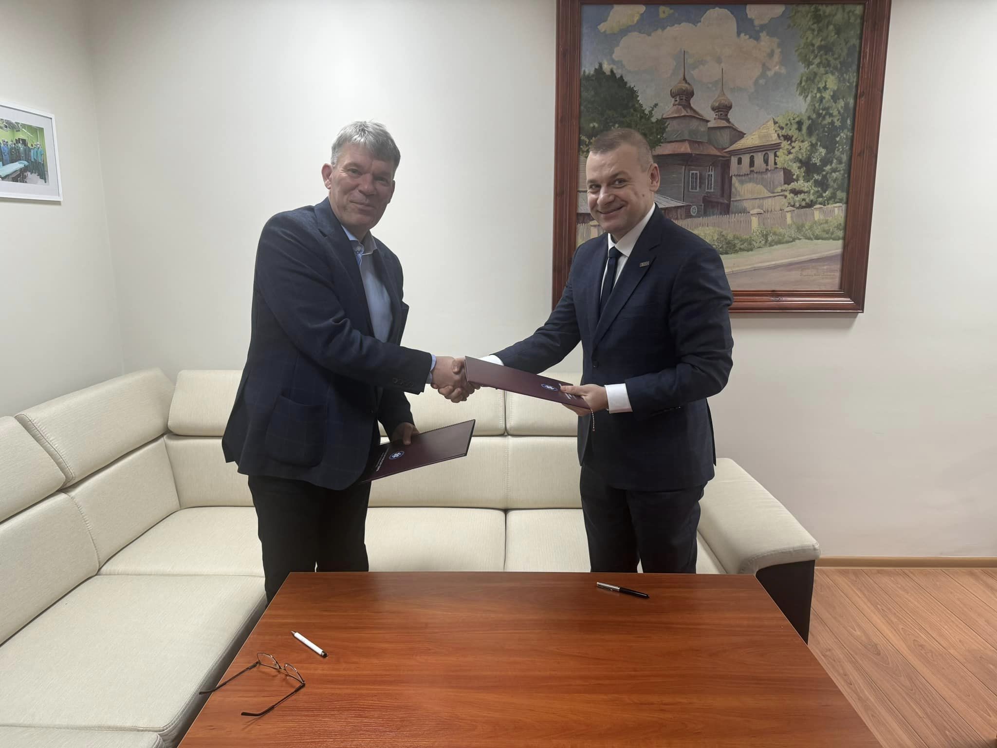 W dniu dzisiejszym Tomaszowski Szpital podpisał umowę z firmą ZDI Spółka z o.o z siedzibą w Zamoś...